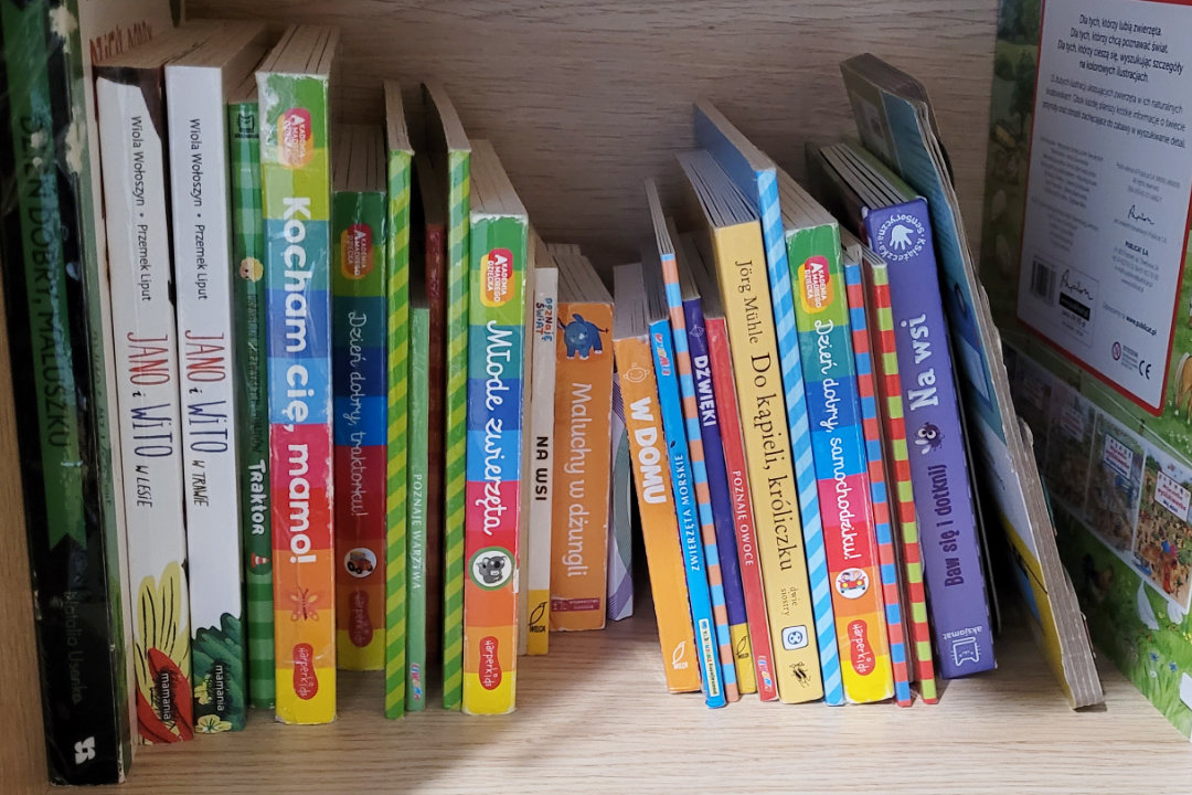 Najlepsze Książki dla Rocznego Dziecka 12 – 18 miesięcy. Nasze sprawdzone hity książkowe w duchu Montessori.