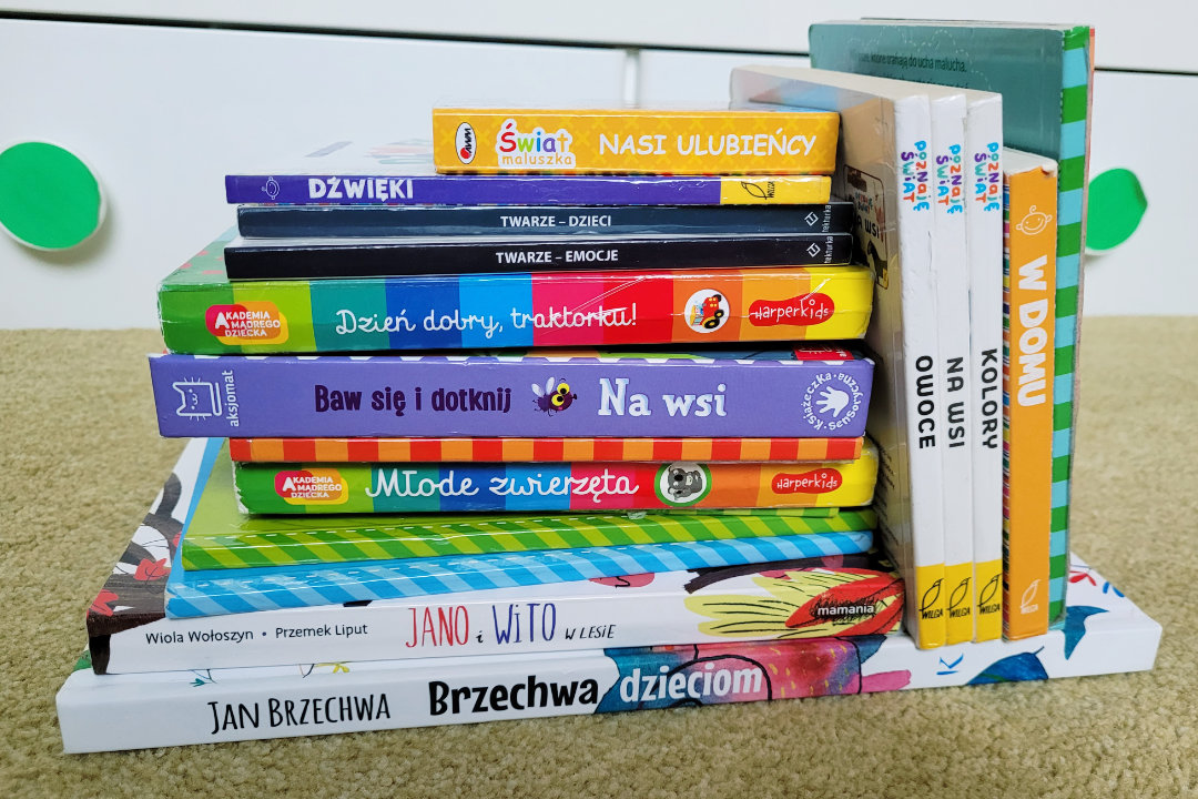 Najlepsze Książki dla Niemowlaka od 6 miesiąca do 12 miesiąca życia. Książki Montessori dla Niemowlaka.